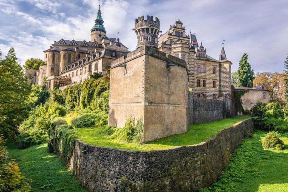 Restaurace U Matěje B&B Nove Mesto pod Smrkem Exteriér fotografie