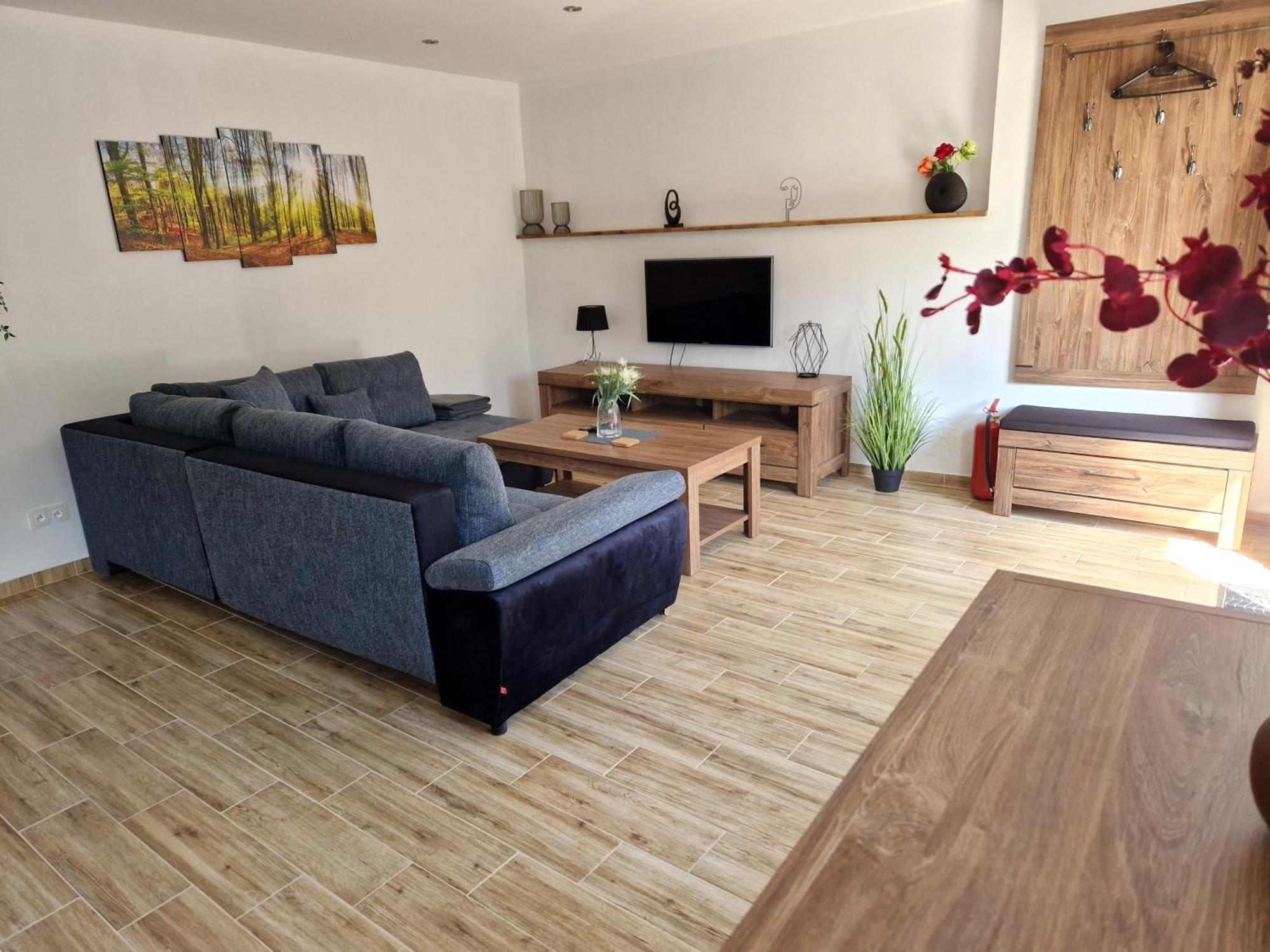 Restaurace U Matěje B&B Nove Mesto pod Smrkem Exteriér fotografie